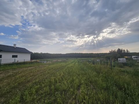 Eladó Telek 9121 Győrszemere Felpéci út