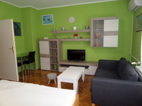 Kiadó Lakás 7622 Pécs 