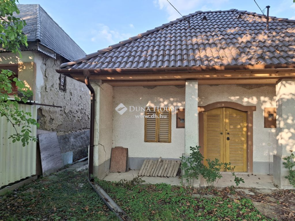 2060 Bicske — 1/13