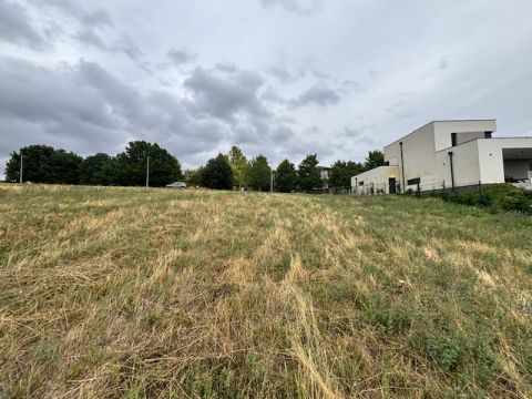 Eladó Telek 2051 Biatorbágy 