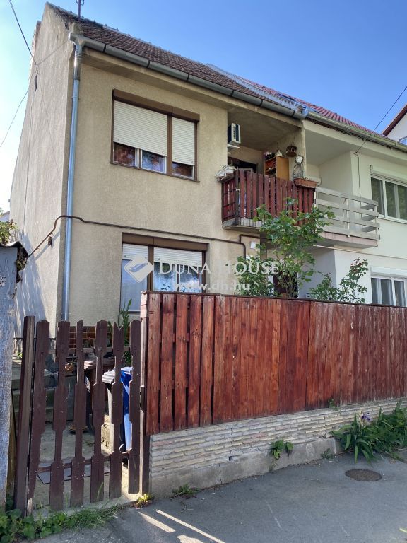 7627 Pécs — 1/26