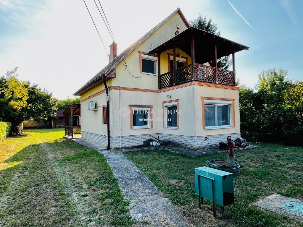 2483 Gárdony , Azonnal birtokba vehető, dupla fürdőszobás családi ház! — 1/28