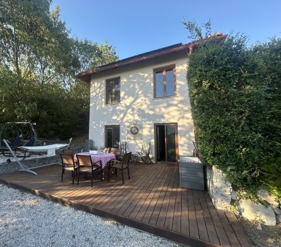 Eladó Ház 2000 Szentendre , Skanzen környékén
