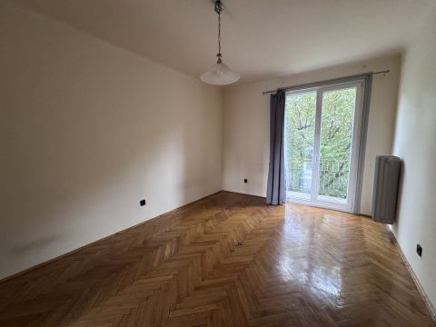 Eladó Lakás 7633 Pécs 