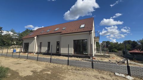Eladó Ház 2600 Vác , Alsó Törökhegy