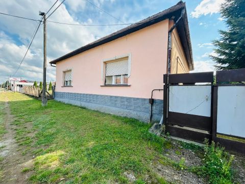 Eladó Ház 4471 Gávavencsellő , 4472 Gávavencsellő, belváros