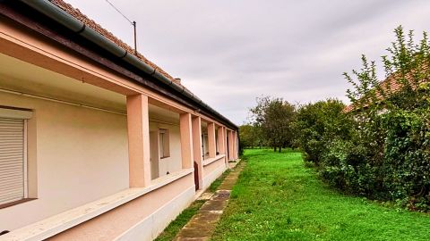 Eladó Ház 3842 Halmaj 