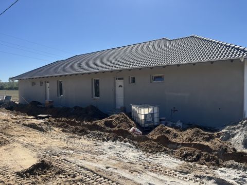 Eladó Ház 2366 Kakucs , Erdősor utca