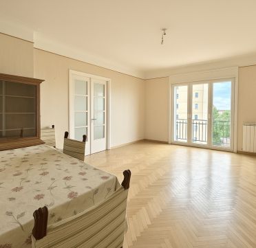Eladó Lakás 1024 Budapest 2. kerület , Bimbó út és Buday László utca sarok