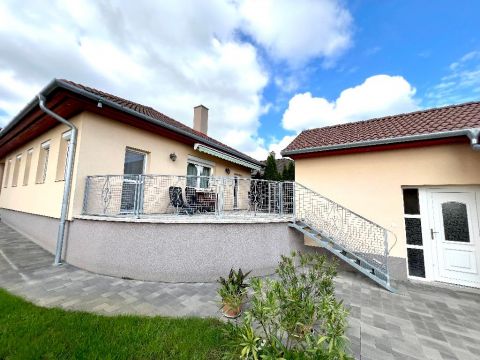 Eladó Ház 9091 Ravazd , 9091 Ravazd, Sima hegy