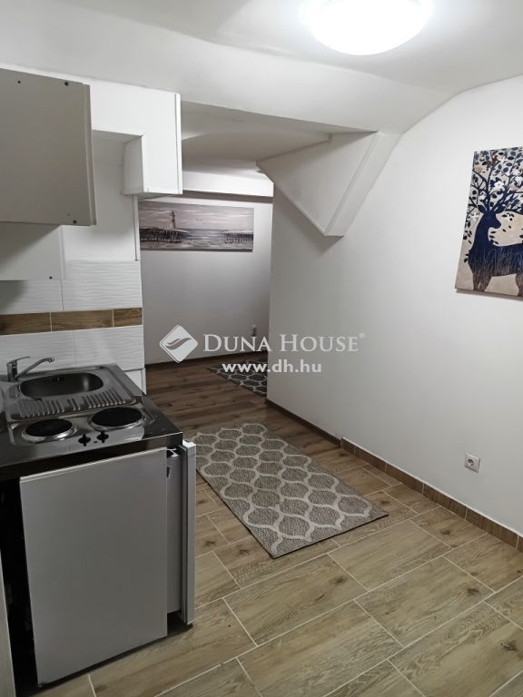 1086 Budapest 8. kerület — 1/16
