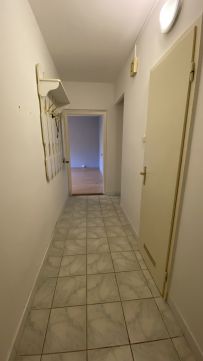 Eladó Lakás 5600 Békéscsaba Békéscsaba, Központi helyén eladó lakás