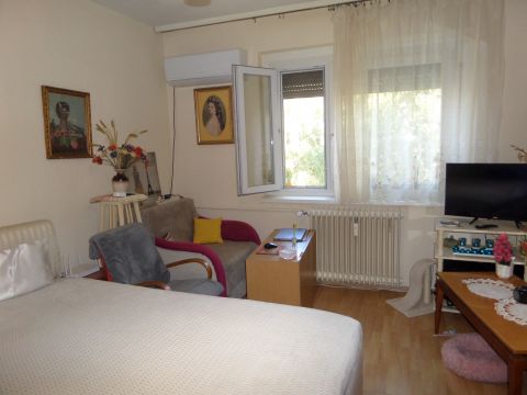Eladó Lakás 7100 Szekszárd 