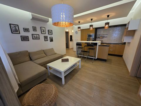 Kiadó Lakás 1075 Budapest 7. kerület 