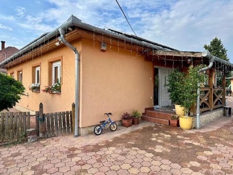 Eladó Ház 2721 Pilis , 2721 Pilis, kertváros