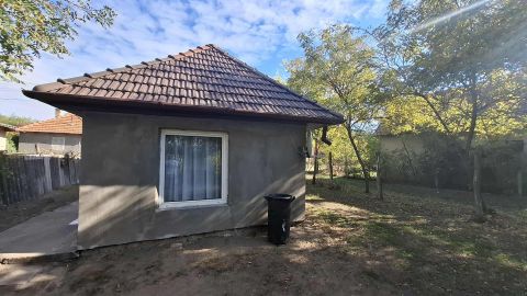 Eladó Ház 2721 Pilis Zártkert