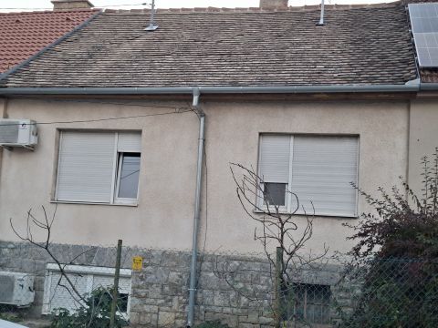 Eladó Lakás 7623 Pécs 