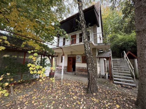 Eladó Ház 2536 Nyergesújfalu 