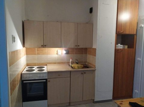 Eladó Lakás 8200 Veszprém Gábor Áron utca