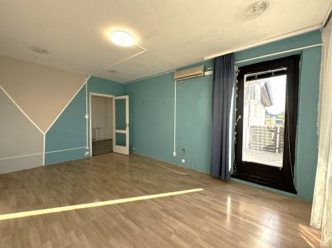 Eladó Lakás 1048 Budapest 4. kerület 