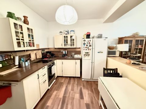 Eladó Lakás 1045 Budapest 4. kerület 