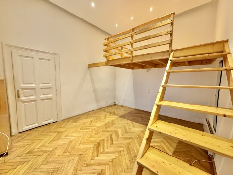 Eladó Lakás 1082 Budapest 8. kerület 