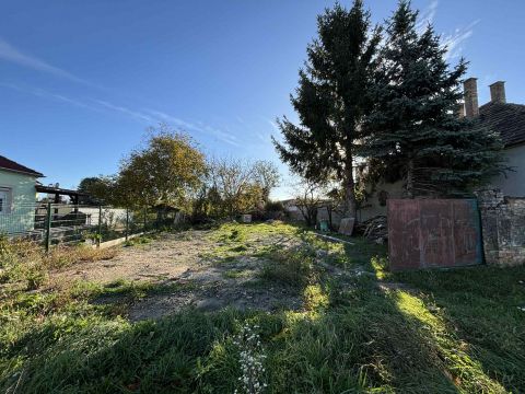 Eladó Ház 9181 Kimle Duna part környéke