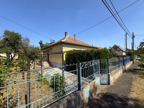 Eladó Ház 1174 Budapest 17. kerület 