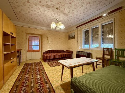 Eladó Ház 5553 Kondoros 