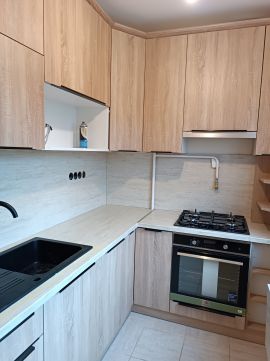 Eladó Lakás 2440 Százhalombatta Százhalombatta, lakótelep, csendes zsákutca