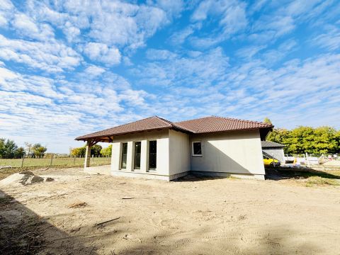 Eladó Ház 2340 Kiskunlacháza , Építsd a jövőd Kiskunlacházán – új építésű ház Pest megyében