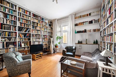 Eladó Lakás 1027 Budapest 2. kerület , Szép állapotú napfényes lakás a Szász Károly utcában