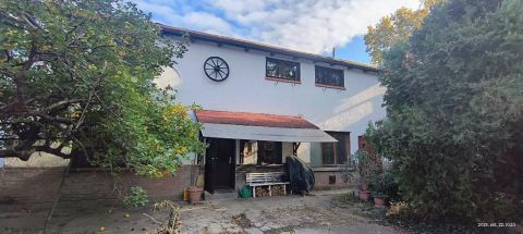 Eladó Ház 5000 Szolnok , 5000 Szolnok, MÁV kórház környéke