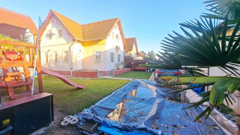 Eladó Ház 2225 Üllő 