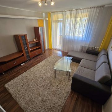 Kiadó Lakás 6000 Kecskemét , KECSKEMÉT BELVÁROSÁBAN KIADÓ SZÉP 2 SZOBÁS ERKÉLYES LAKÁS!