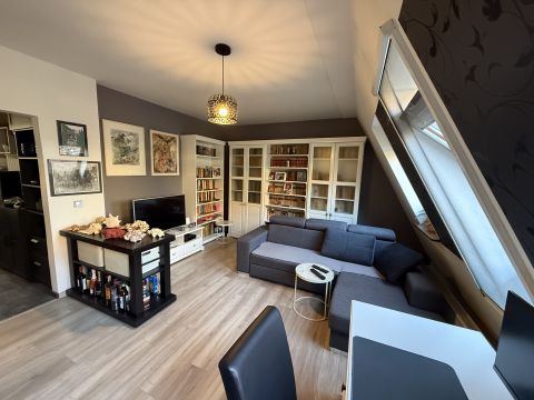 Eladó Lakás 6000 Kecskemét , Exkuzív, nappali + 3 szobás belvárosi lakás 