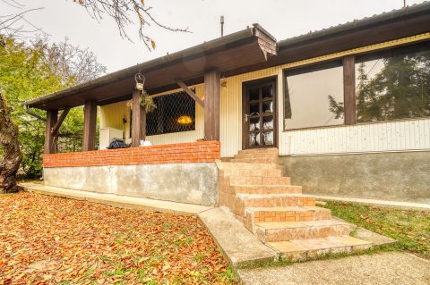 Eladó Ház 1112 Budapest 11. kerület , Dobogó utca