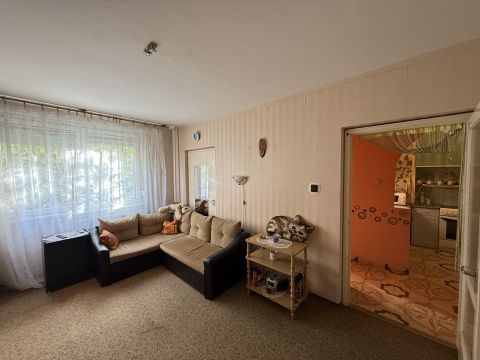 Eladó Lakás 2800 Tatabánya 