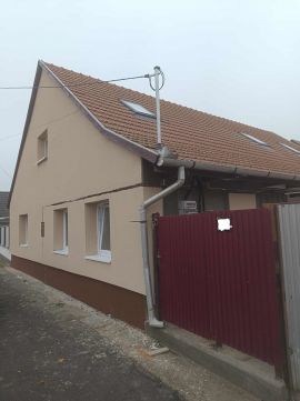 Eladó Lakás 3000 Hatvan 