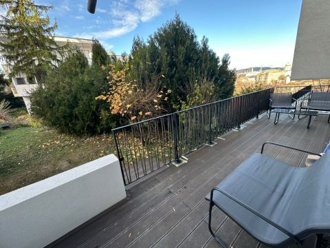 Kiadó Lakás 1016 Budapest 1. kerület 