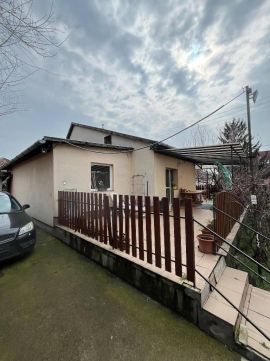 Eladó Ház 2030 Érd , 2030 Érd, Sasváros