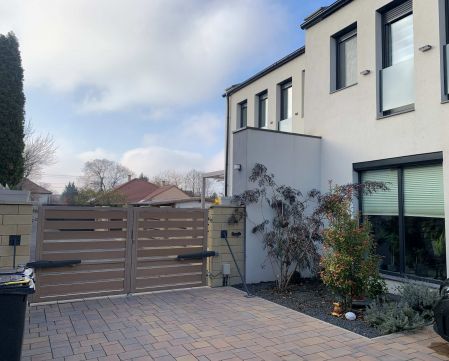 Eladó Ház 2483 Gárdony Gárdony központi részéhez közel