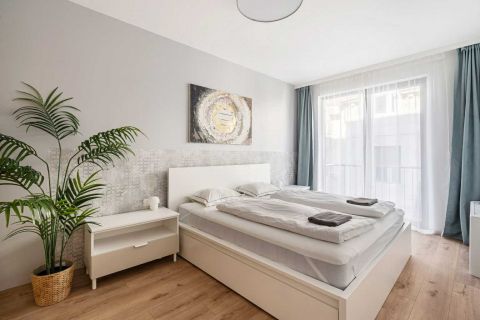 Kiadó Lakás 1066 Budapest 6. kerület , Ó utca - OKTOGONNÁL