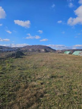 Eladó Telek 8083 Csákvár 