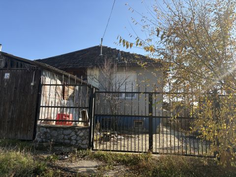 Eladó Ház 4002 Debrecen , Debrecen,Szikigyakor