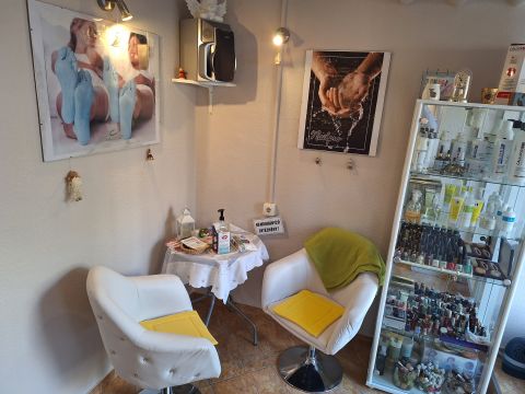 Eladó Üzlethelyiség 6000 Kecskemét Széchenyiváros