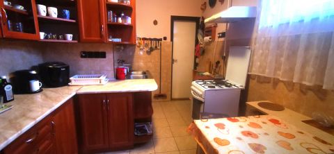 Eladó Ház 7400 Kaposvár , Kényelmes családi ház a Kecelhegyen