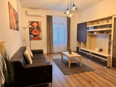 Eladó Lakás 8900 Zalaegerszeg , Landorhegyen azonnal költözhető 