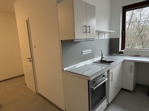 Kiadó Lakás 2071 Páty , Közel a központhoz