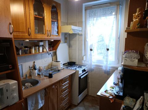 Eladó Lakás 1173 Budapest 17. kerület , 1173 Budapest 17, Újlak utcai lakótelep